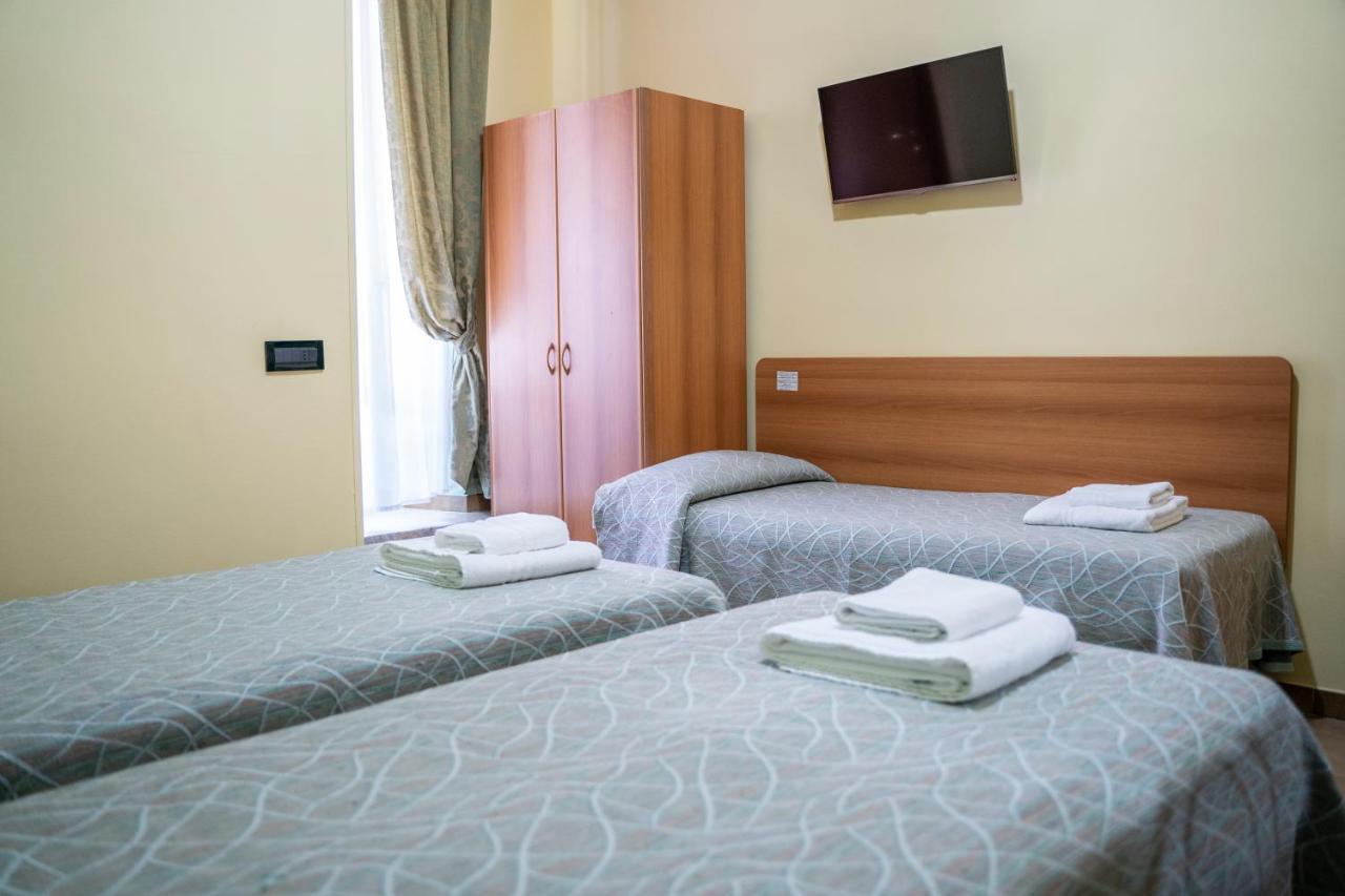Hotel Ferrarese Рим Екстер'єр фото