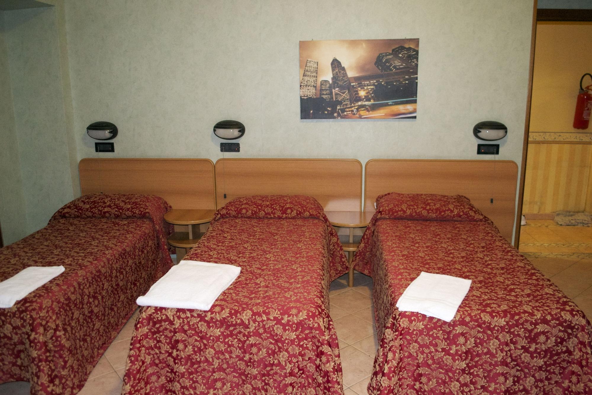Hotel Ferrarese Рим Екстер'єр фото