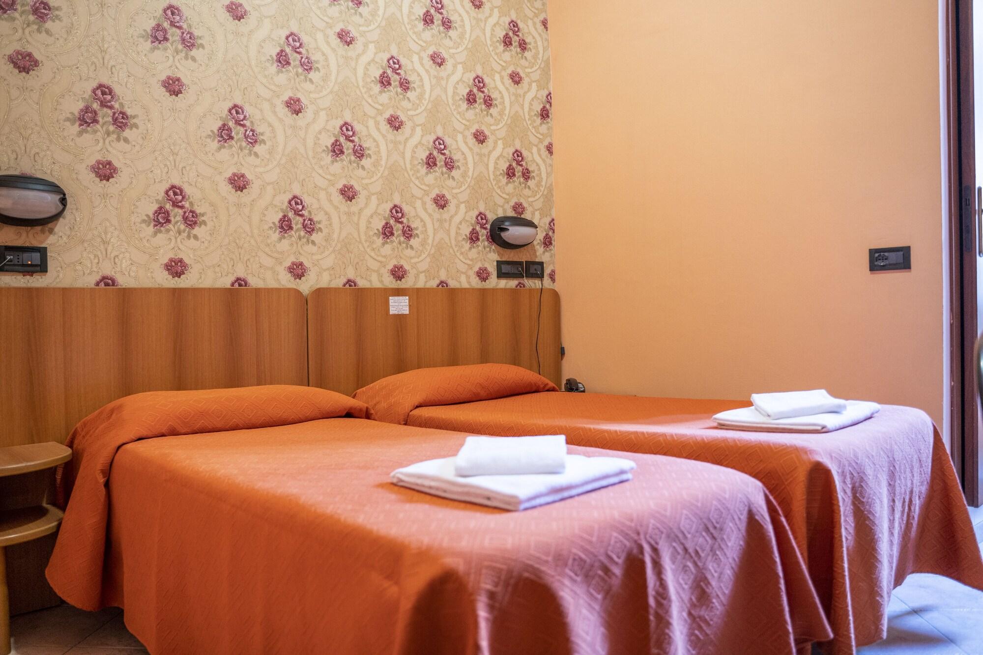 Hotel Ferrarese Рим Екстер'єр фото