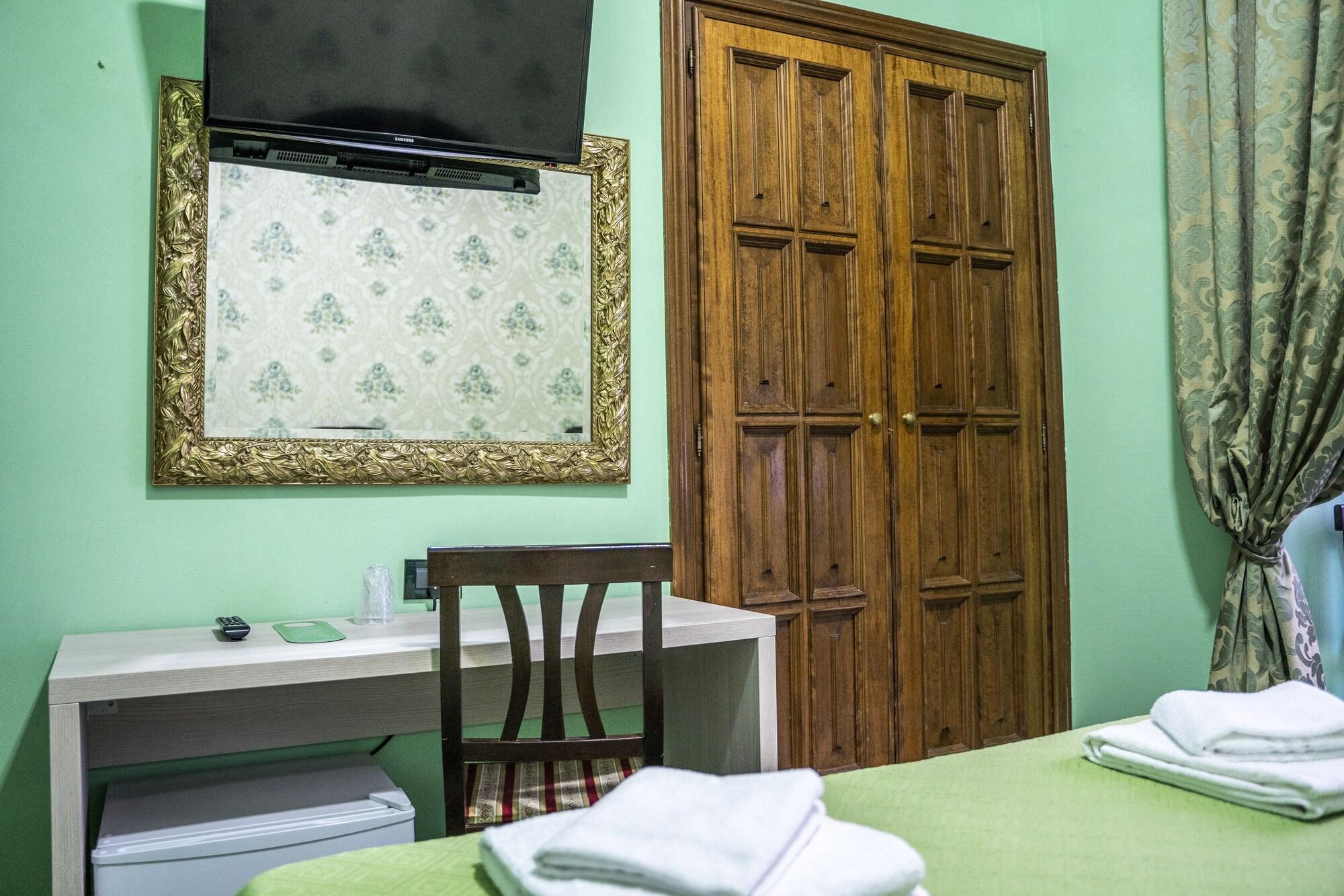 Hotel Ferrarese Рим Екстер'єр фото