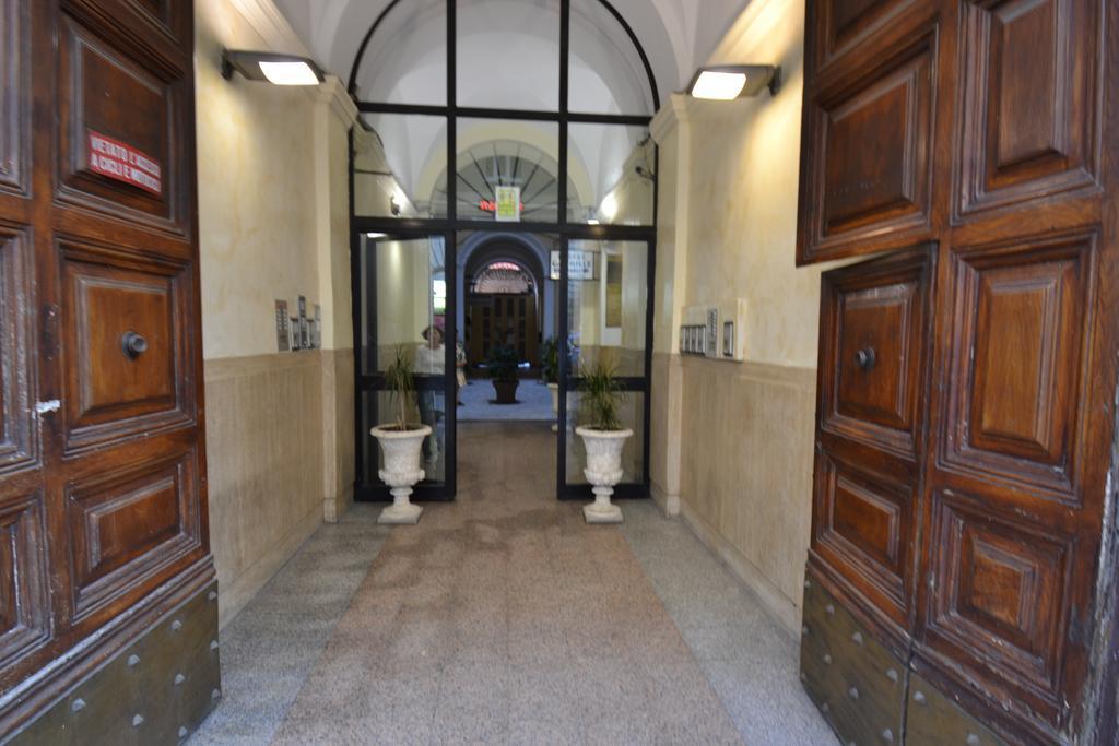 Hotel Ferrarese Рим Екстер'єр фото