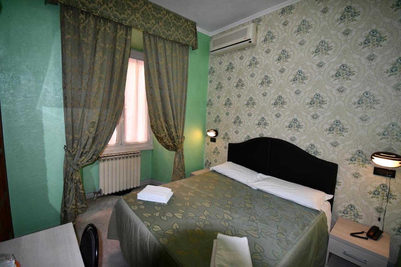 Hotel Ferrarese Рим Екстер'єр фото